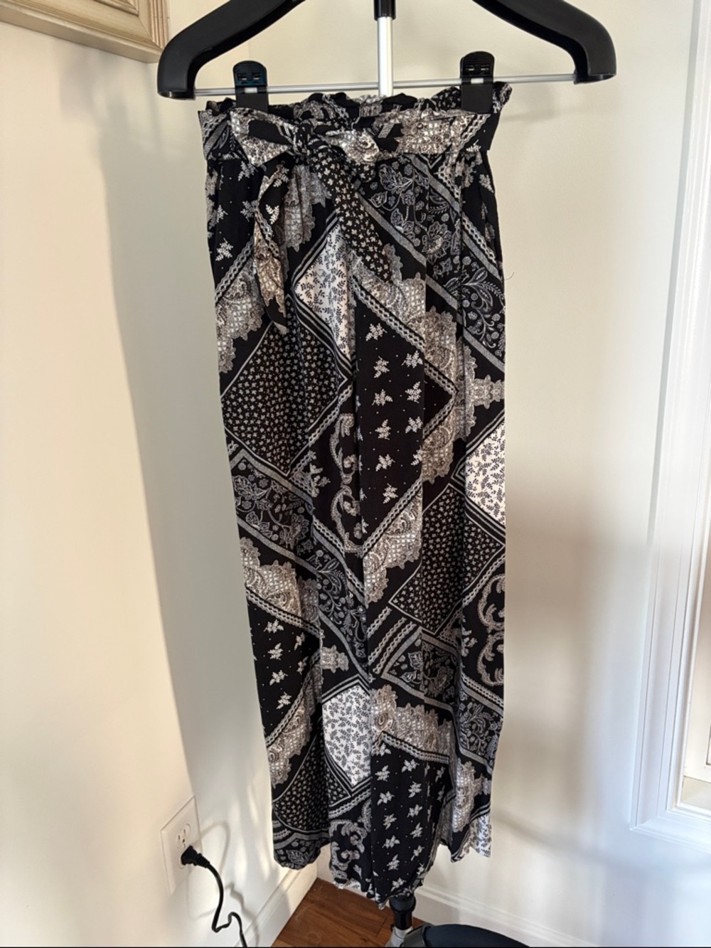 H&M Boho Wide Leg Paisley Patchwork Pallazo Pants Size 6